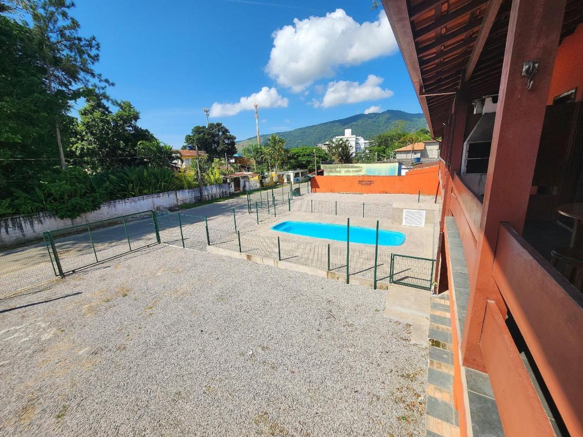 0001.05 - Maranduba - Apto - 2 Dormitorio - 8 Pessoas - 2 Quadras Do Mar - Piscina - Wi-Fi Ubatuba Exterior foto